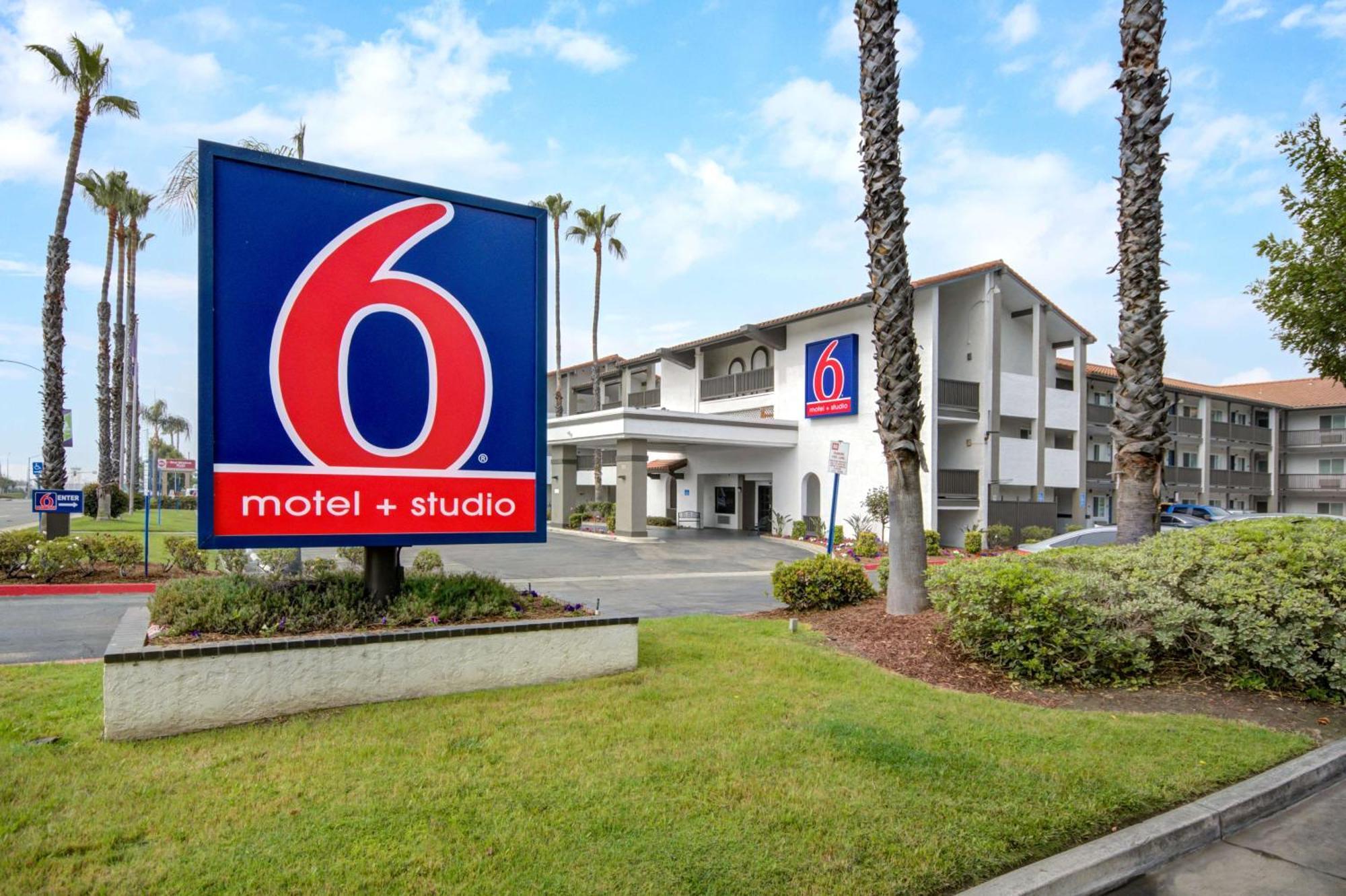 Motel 6 Ontario Ca Convention Center Airport Exterior foto